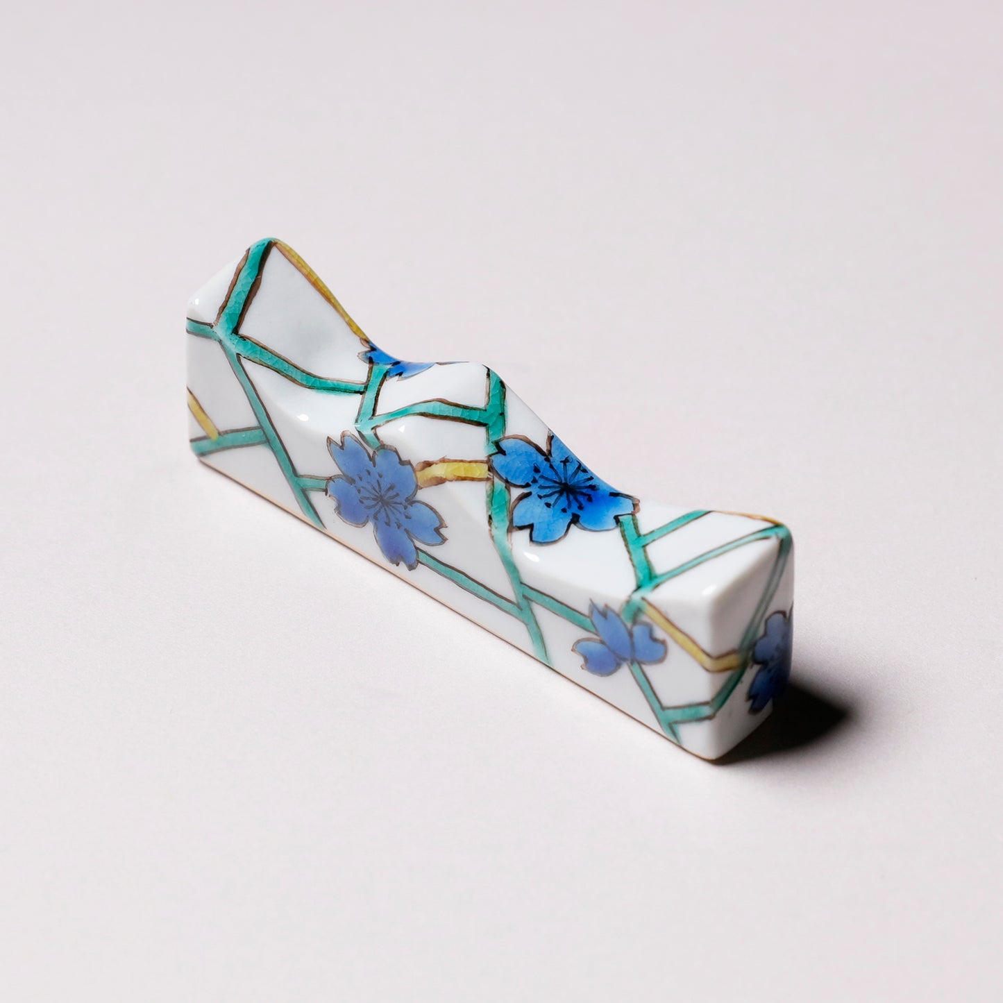 Brush Rest with Sakura Motif