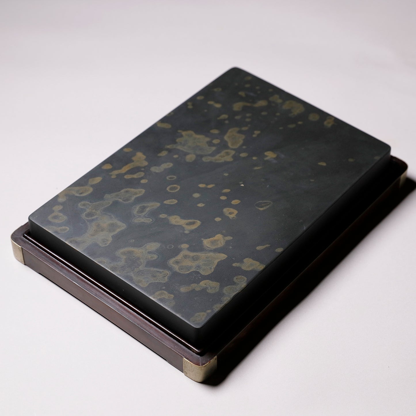 歙州硯 水坑 金星金暈板硯 9.6吋